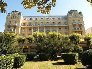 Riviera Konukevi 2*