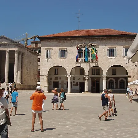 Riviera Pula
